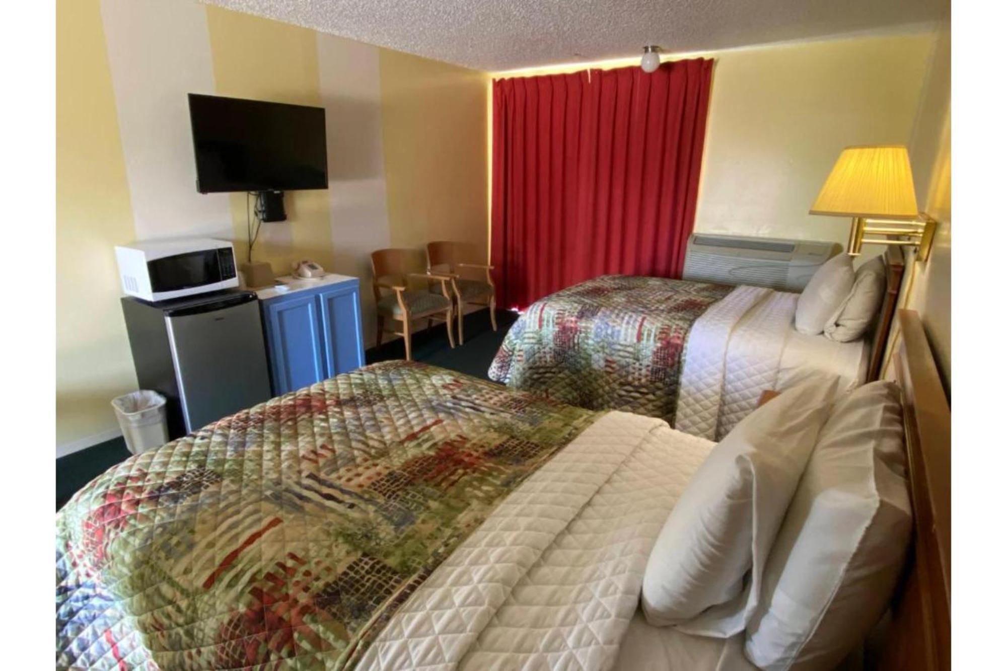 Lake Country Inn Riverside 외부 사진