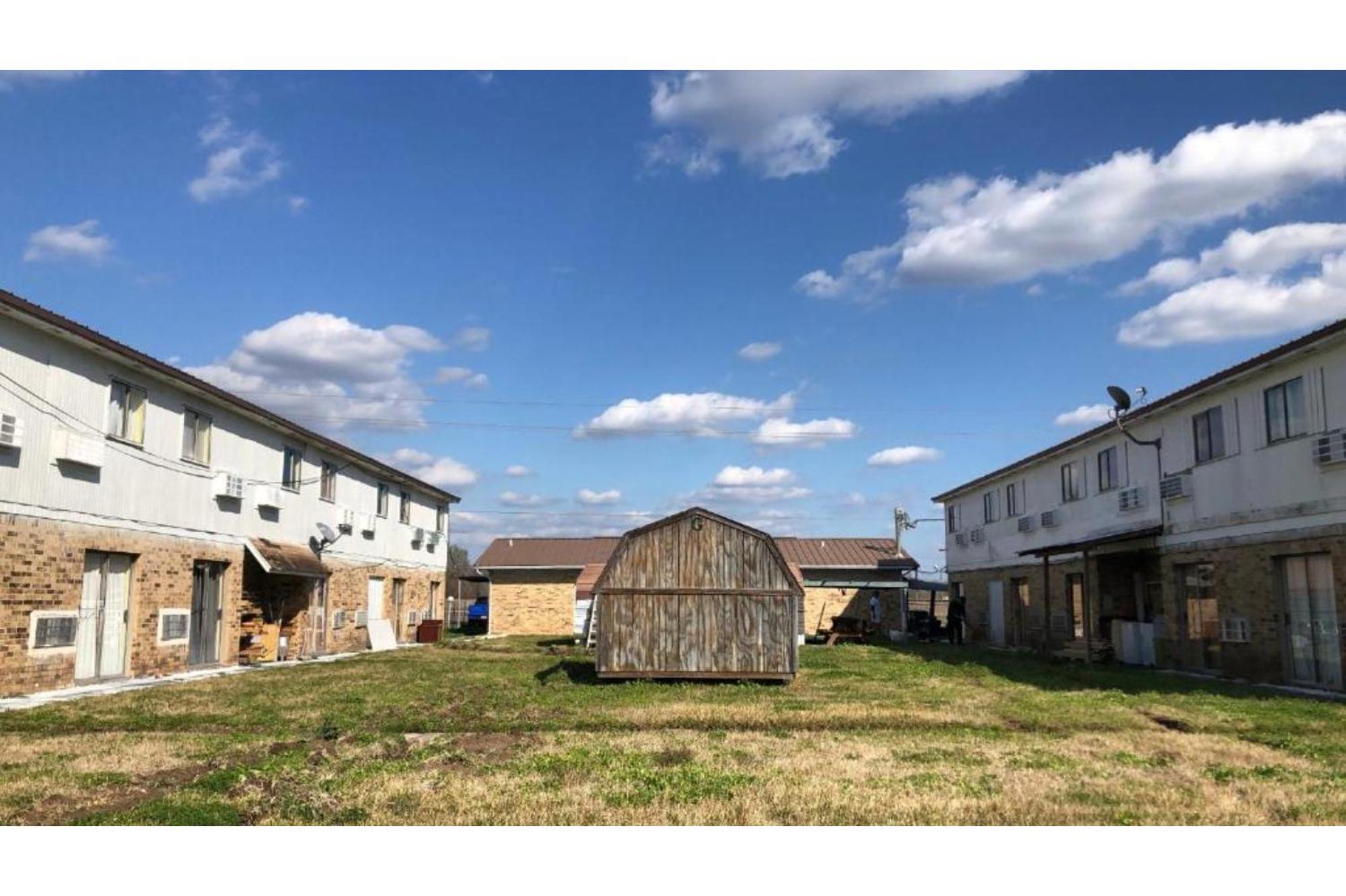 Lake Country Inn Riverside 외부 사진